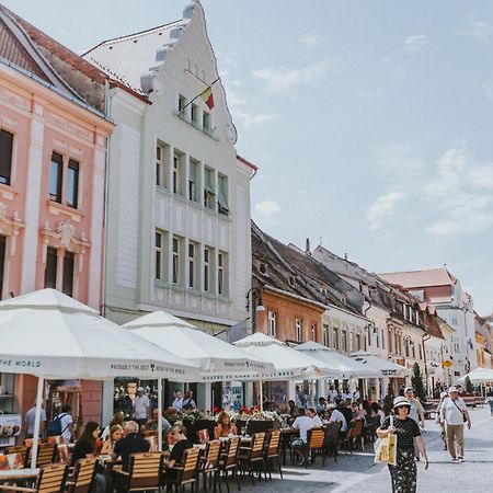 Locart -Cozy Downtown Apartment, Near Black Church With Free Wi-Fi Braşov Eksteriør billede