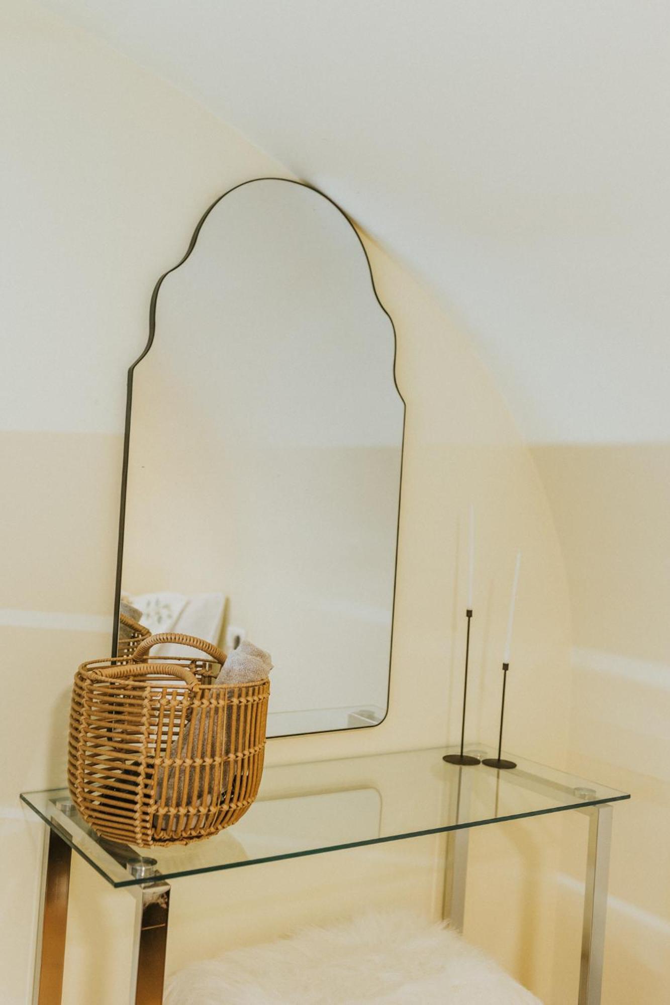 Locart -Cozy Downtown Apartment, Near Black Church With Free Wi-Fi Braşov Eksteriør billede